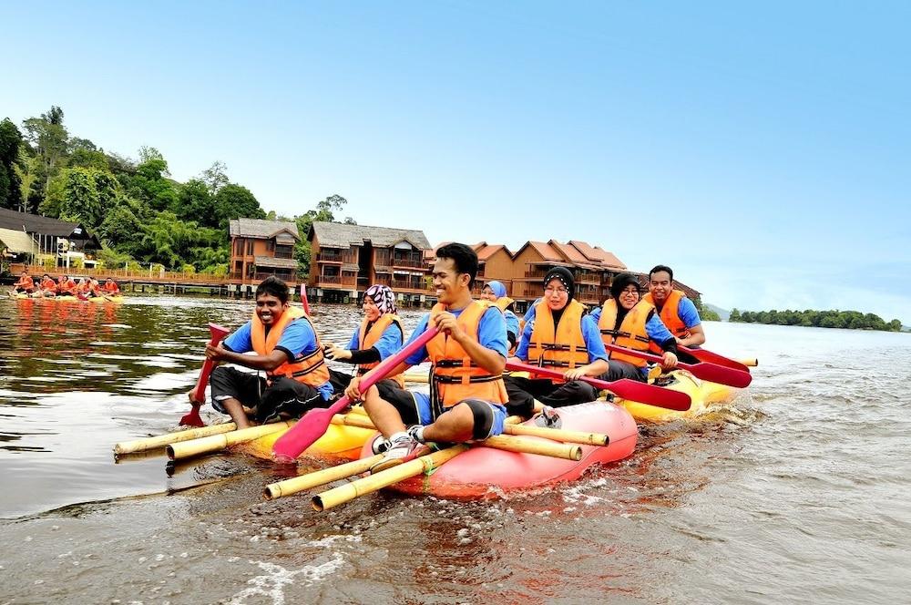 Bukit Merah Laketown Resort Taiping Exterior photo