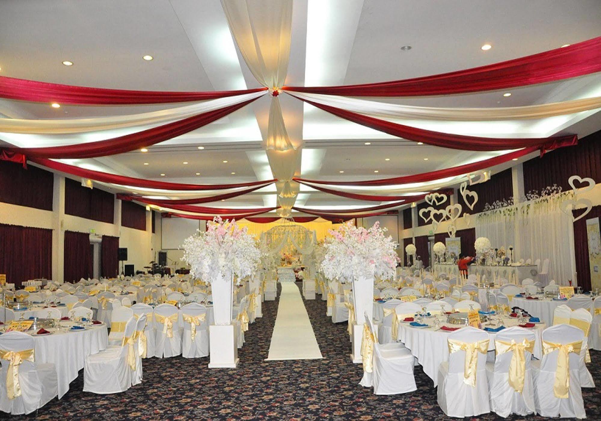 Bukit Merah Laketown Resort Taiping Exterior photo
