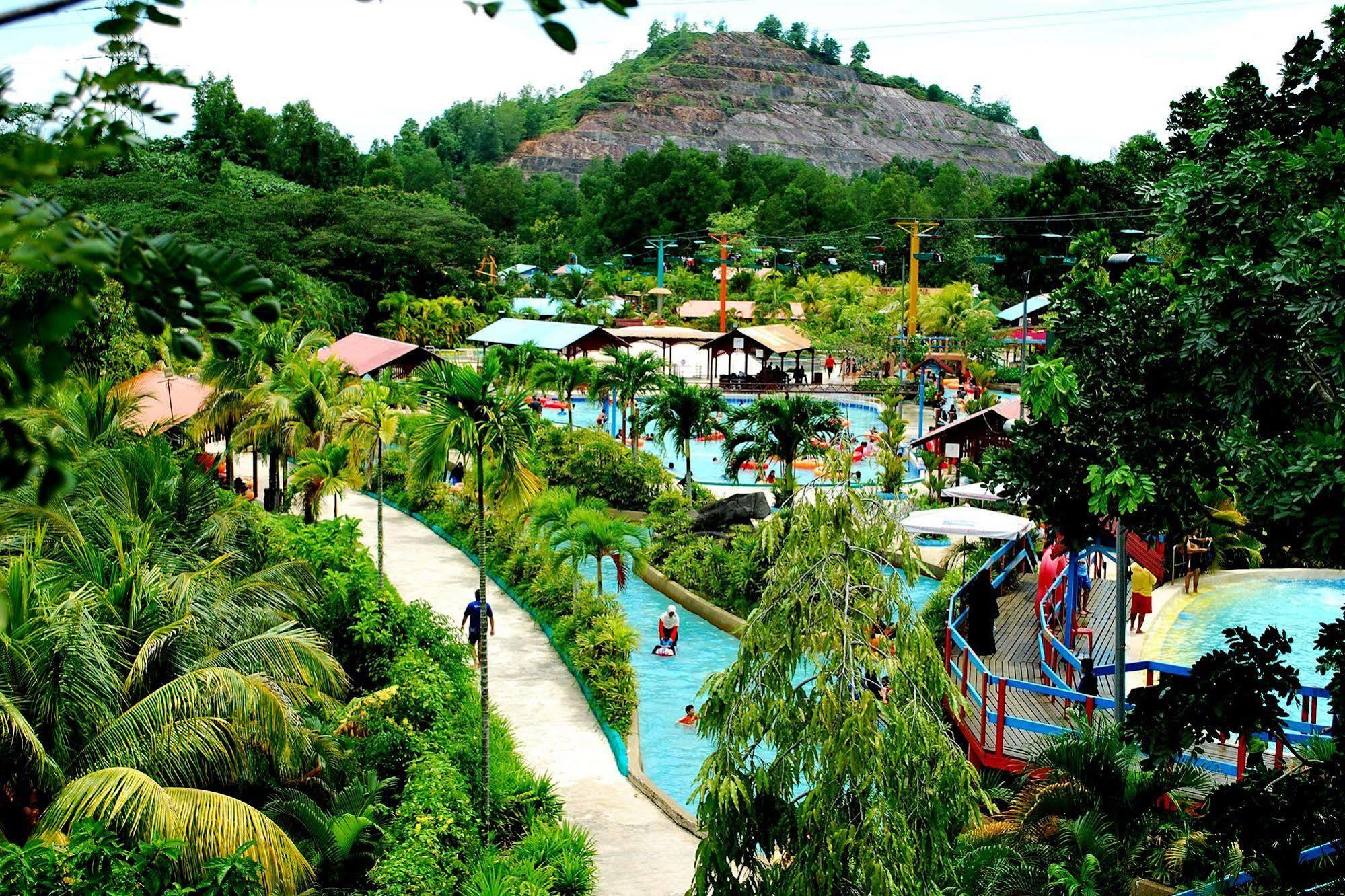 Bukit Merah Laketown Resort Taiping Exterior photo
